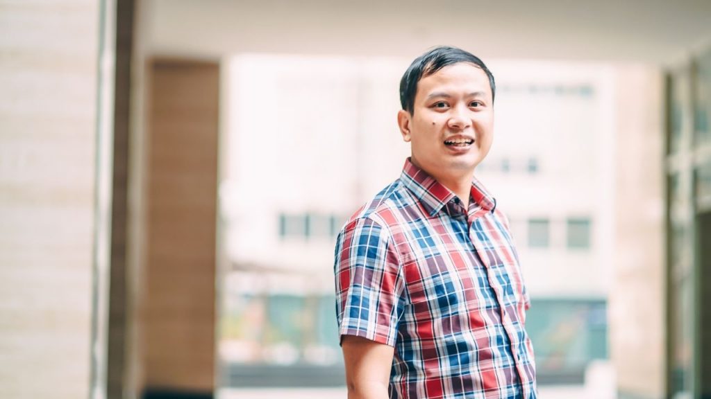 Thầy Hán Quang Dự Chía sẻ về chủ dề doanh nhân thông tin